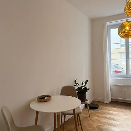 T2 Entier Apartment *